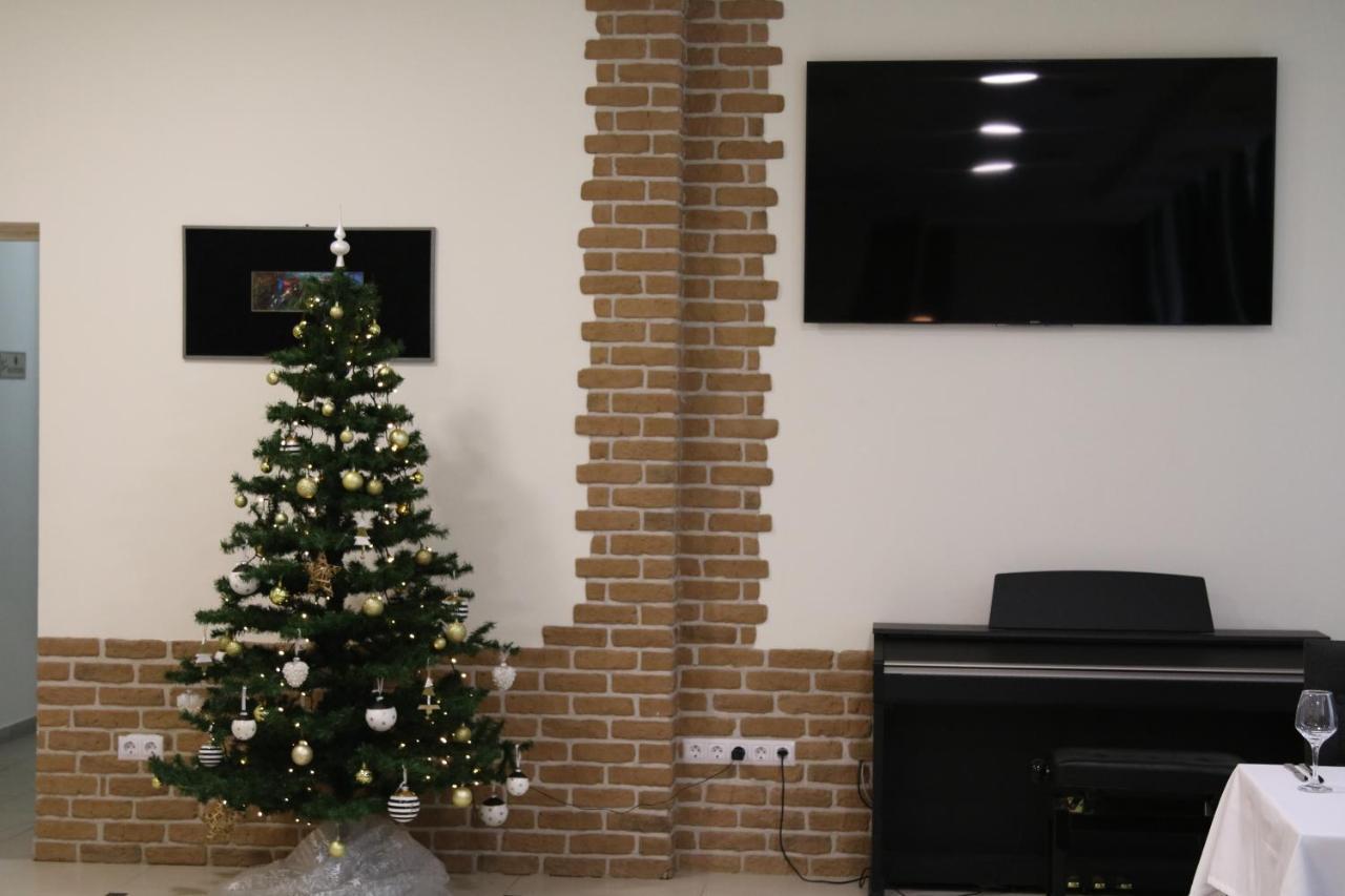 Smart Boutique Hotel Vitebsk Ngoại thất bức ảnh